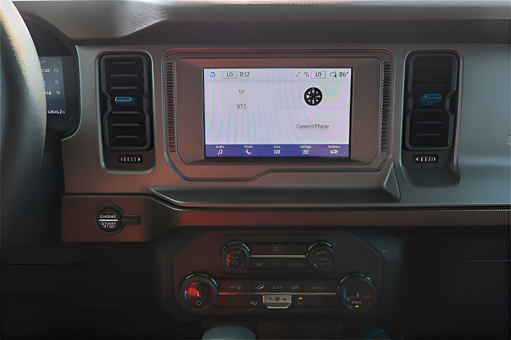 Used 2022 Ford Bronco Outer Banks image 19