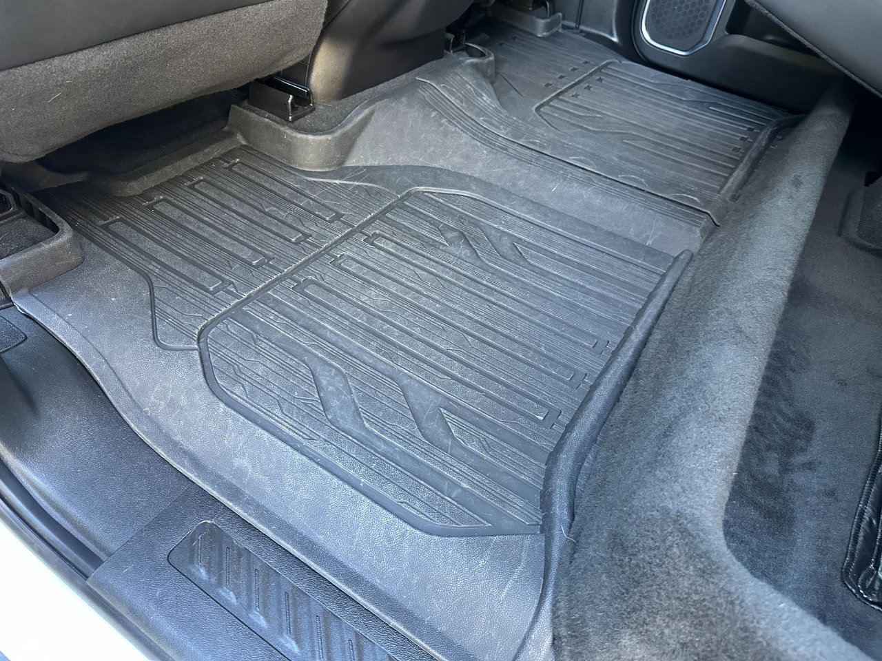 Used 2024 GMC Sierra 1500 Elevation w/ Elevation Premium Package image 19