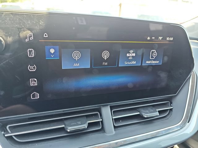 Used 2025 Chevrolet Trax LT w/ LT Convenience Package FWD image 45
