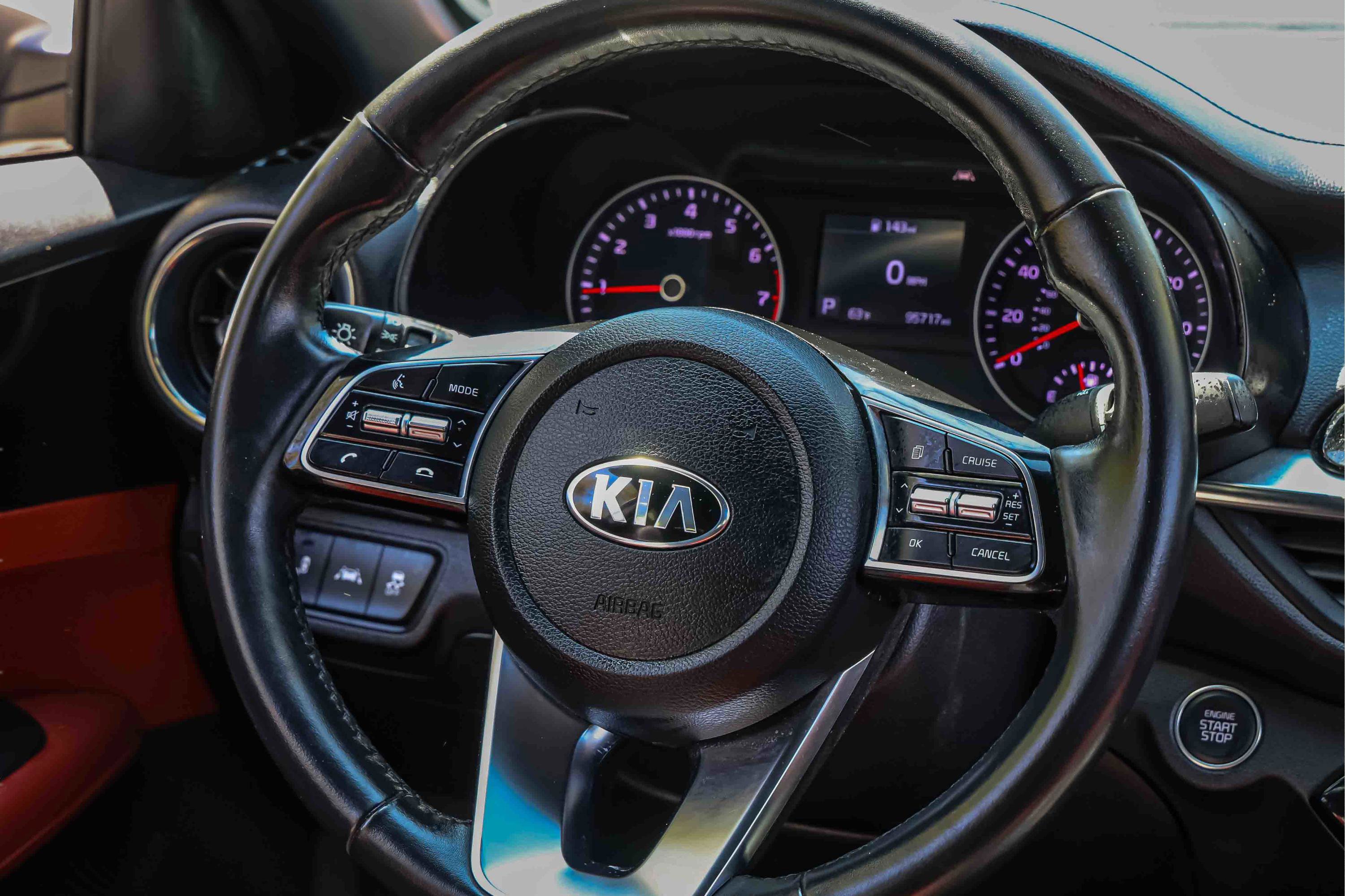 Certified 2019 Kia Forte EX FWD image 15