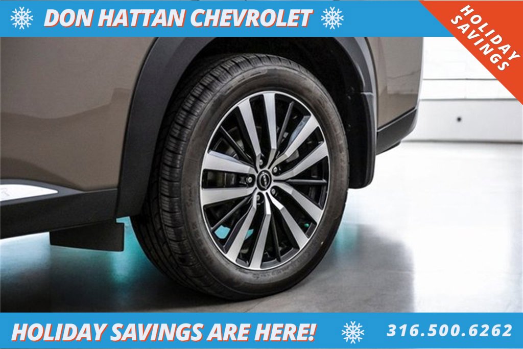 Used 2023 Nissan Pathfinder Platinum w/ Cargo Package image 48