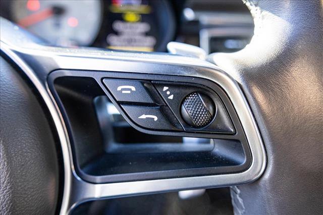 Used 2017 Porsche Macan S image 16