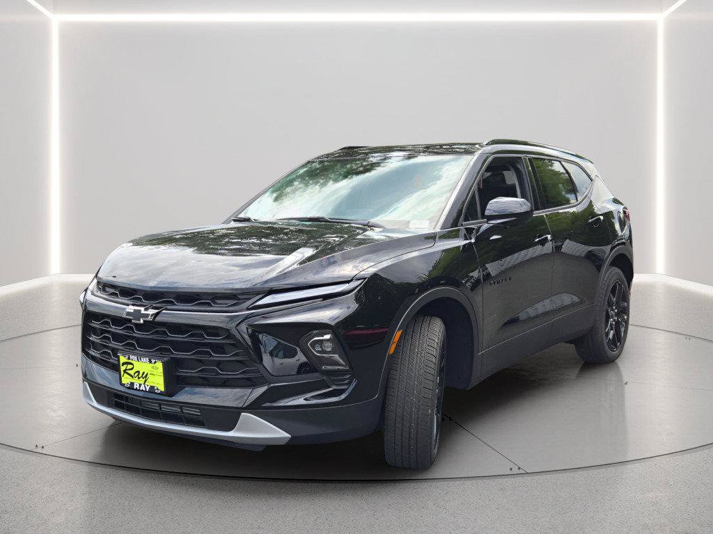 New 2026 Chevrolet Blazer LT w/ Convenience Package AWD/4WD image 4