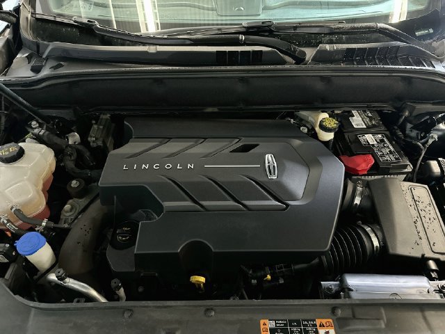 Used 2017 Lincoln MKX Reserve w/ Luxury Package AWD/4WD image 33