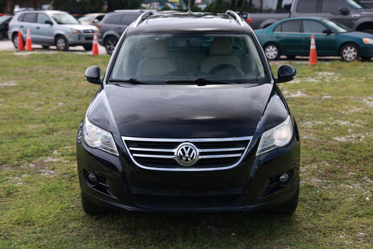 Used 2011 Volkswagen Tiguan SE FWD image 19