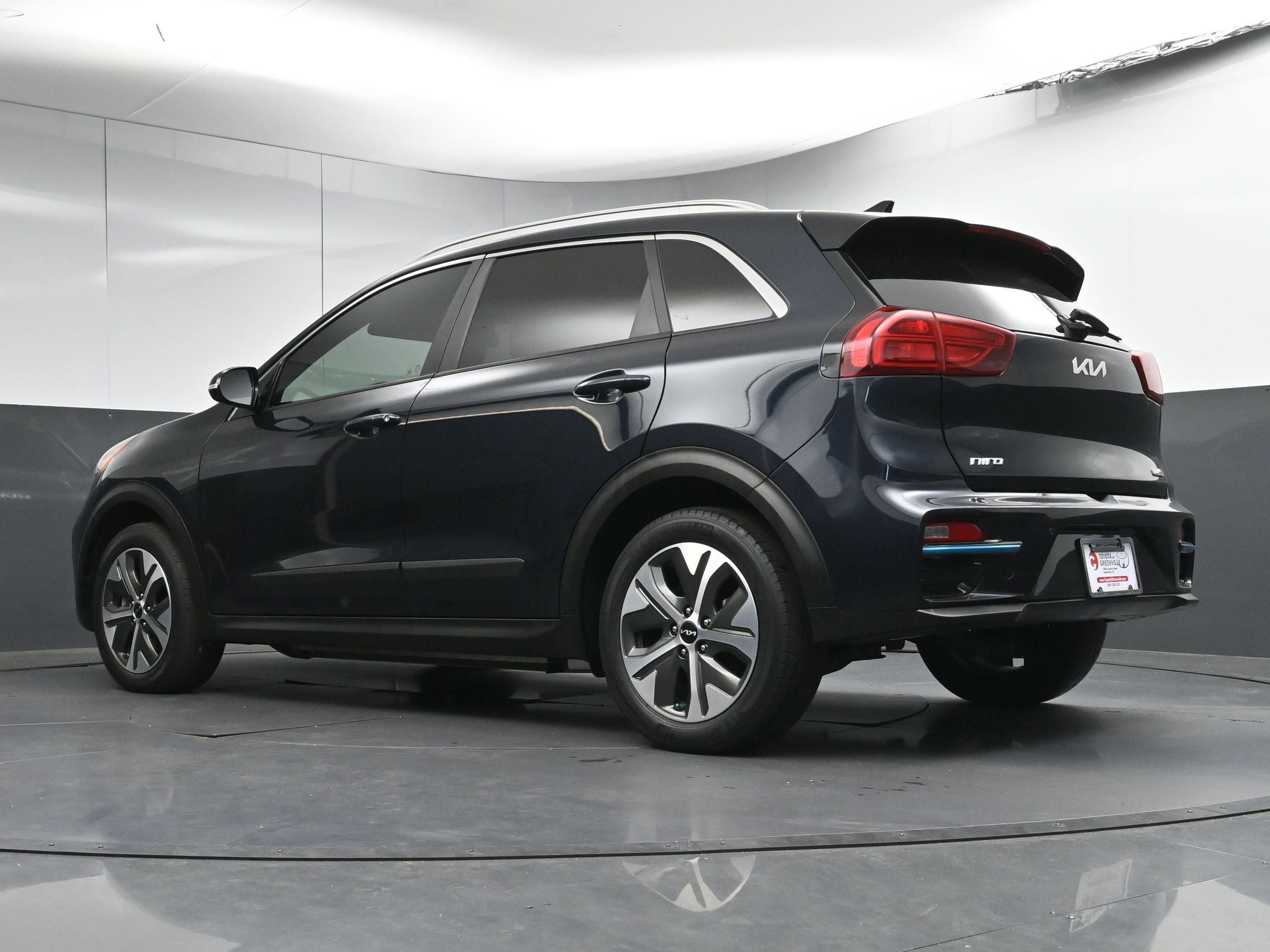 Used 2022 Kia Niro EX Premium image 29