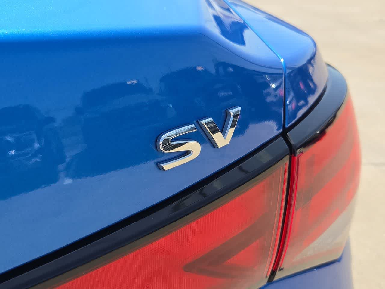 Used 2024 Nissan Sentra SV FWD image 15