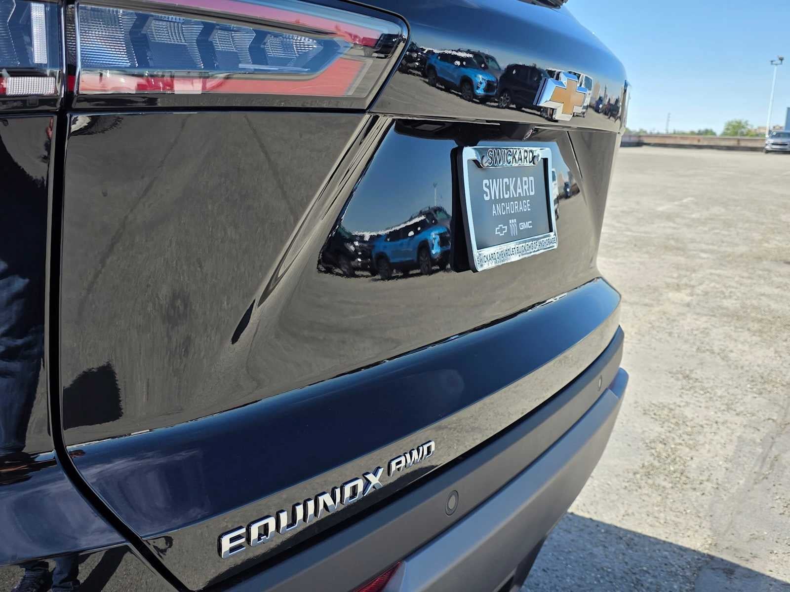 New 2026 Chevrolet Equinox LT w/ Safety and Technology Package AWD/4WD image 14