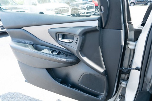 Used 2023 Nissan Murano SL w/ SL Moonroof Package FWD image 26