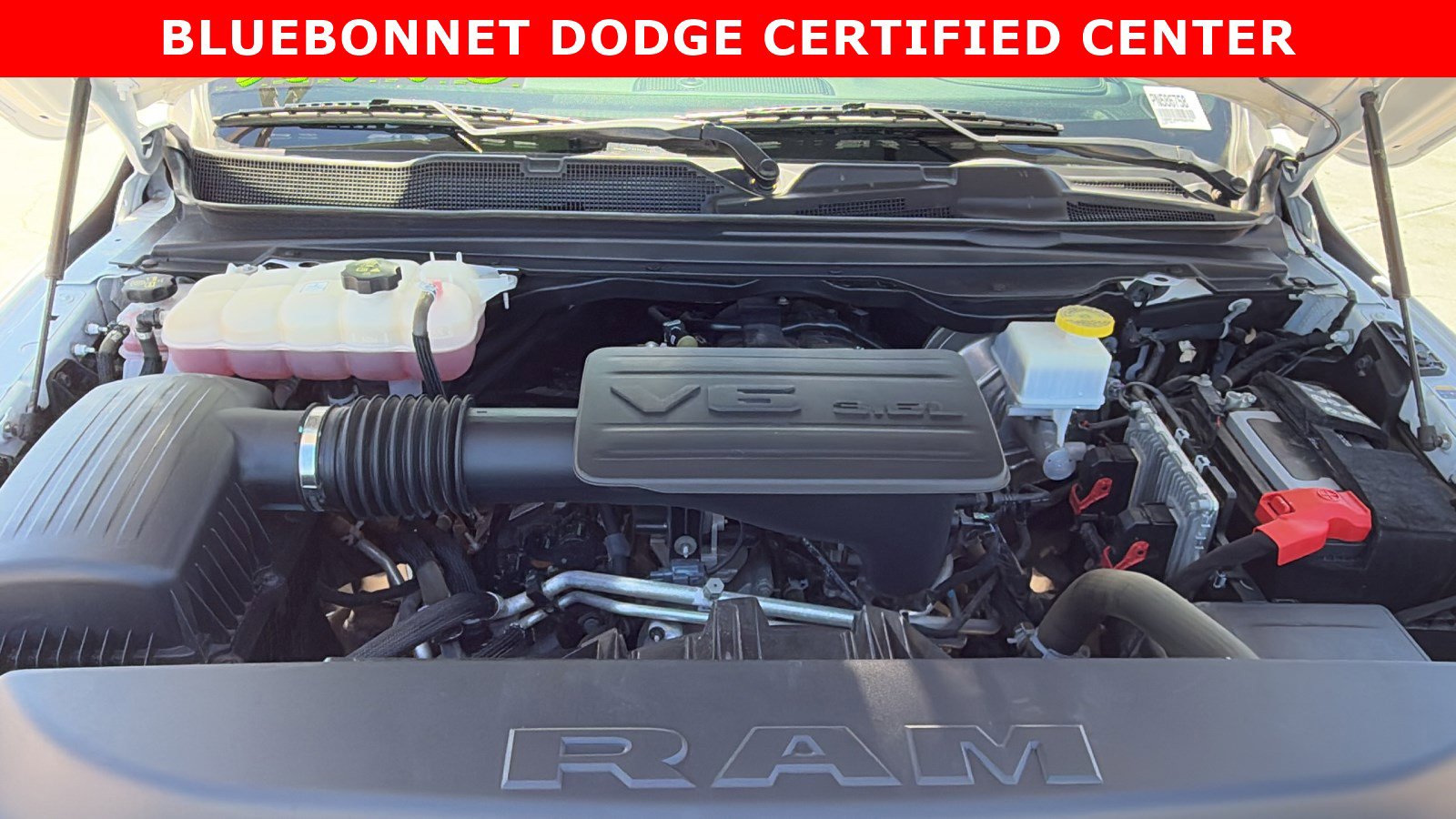 Used 2023 RAM 1500 Laramie w/ Off Road Group AWD/4WD image 35