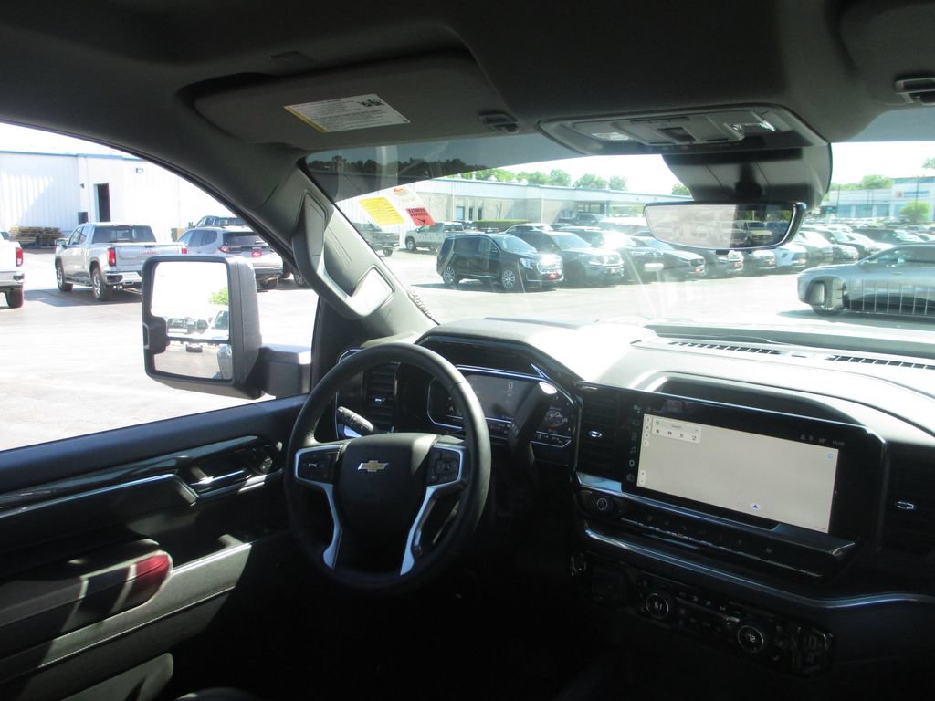 Certified 2025 Chevrolet Silverado 3500 LTZ w/ LTZ Plus Package AWD/4WD image 27