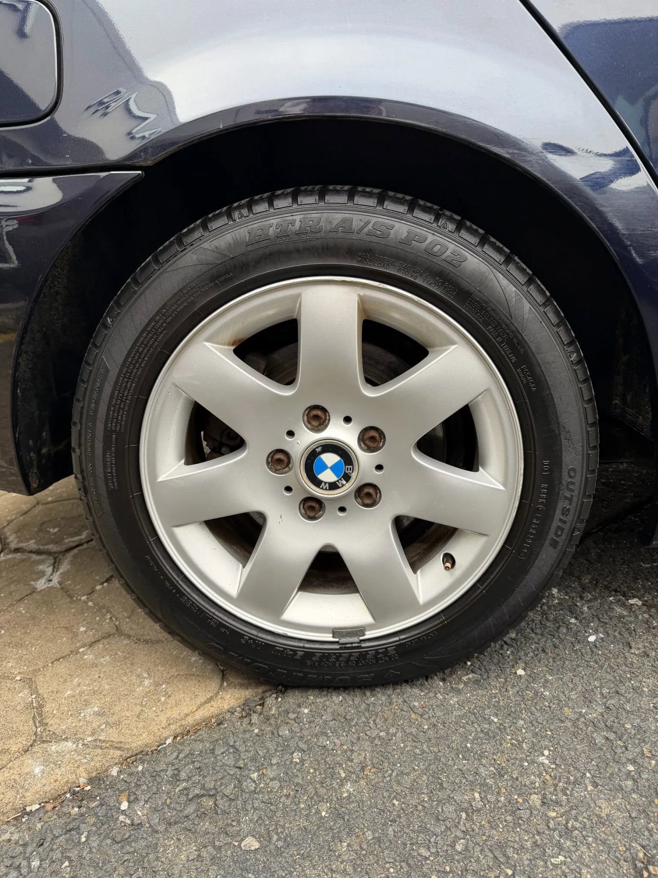 Used 2003 BMW 325xi Sedan image 34