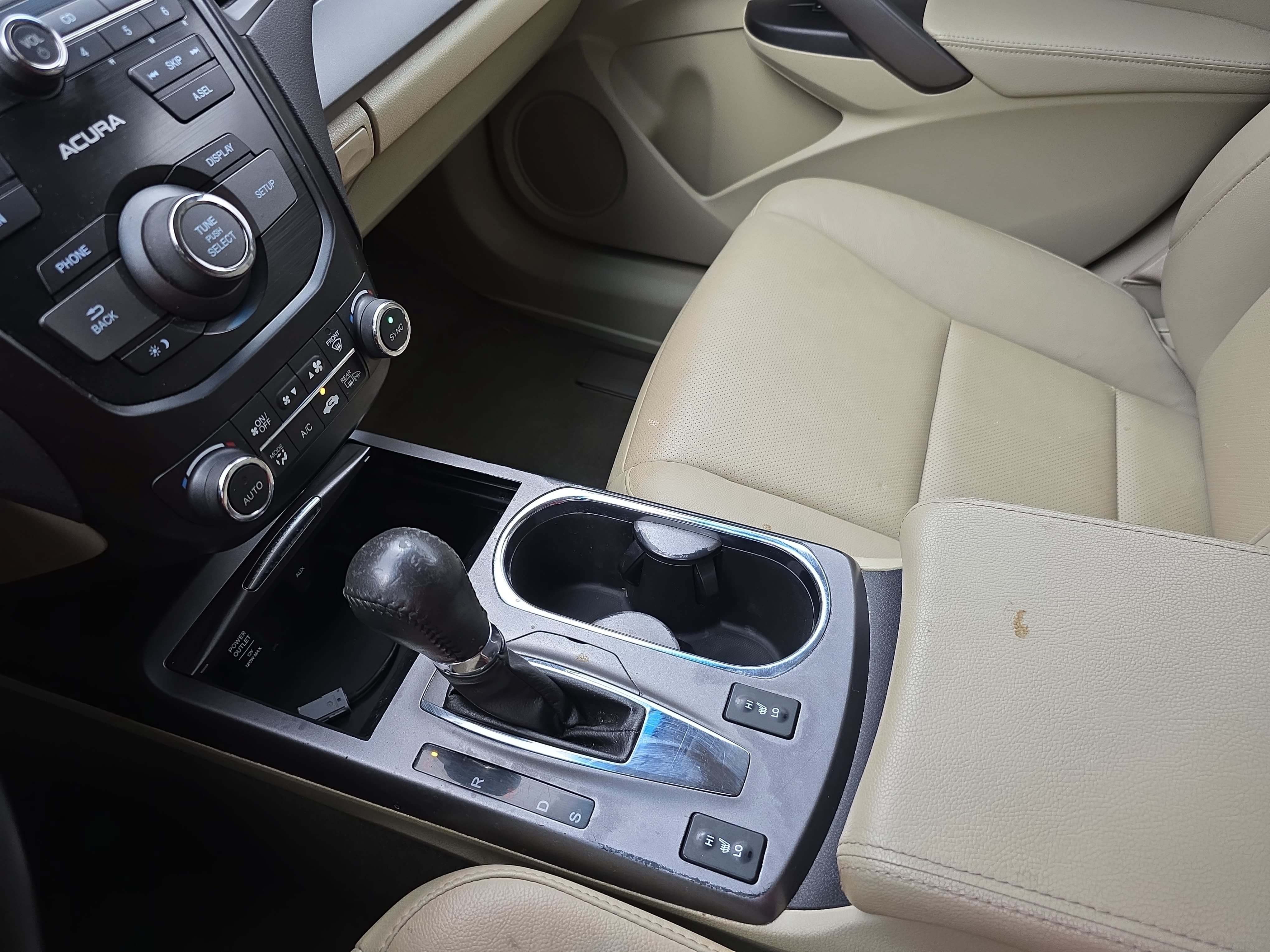 Used 2015 Acura RDX FWD image 22