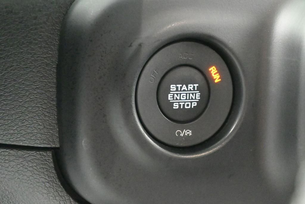 Used 2021 Jeep Gladiator Sport AWD/4WD image 28
