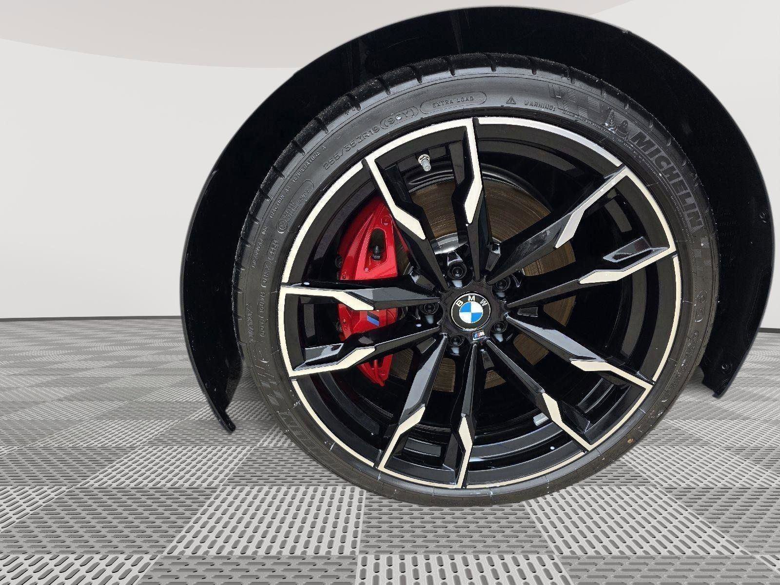 Used 2025 BMW Z4 M40i w/ Premium Package image 27