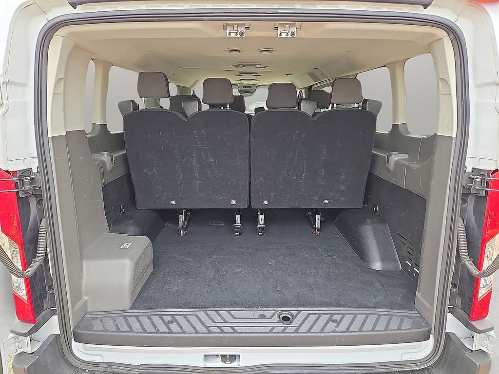 Used 2023 Ford Transit 350 XLT image 16