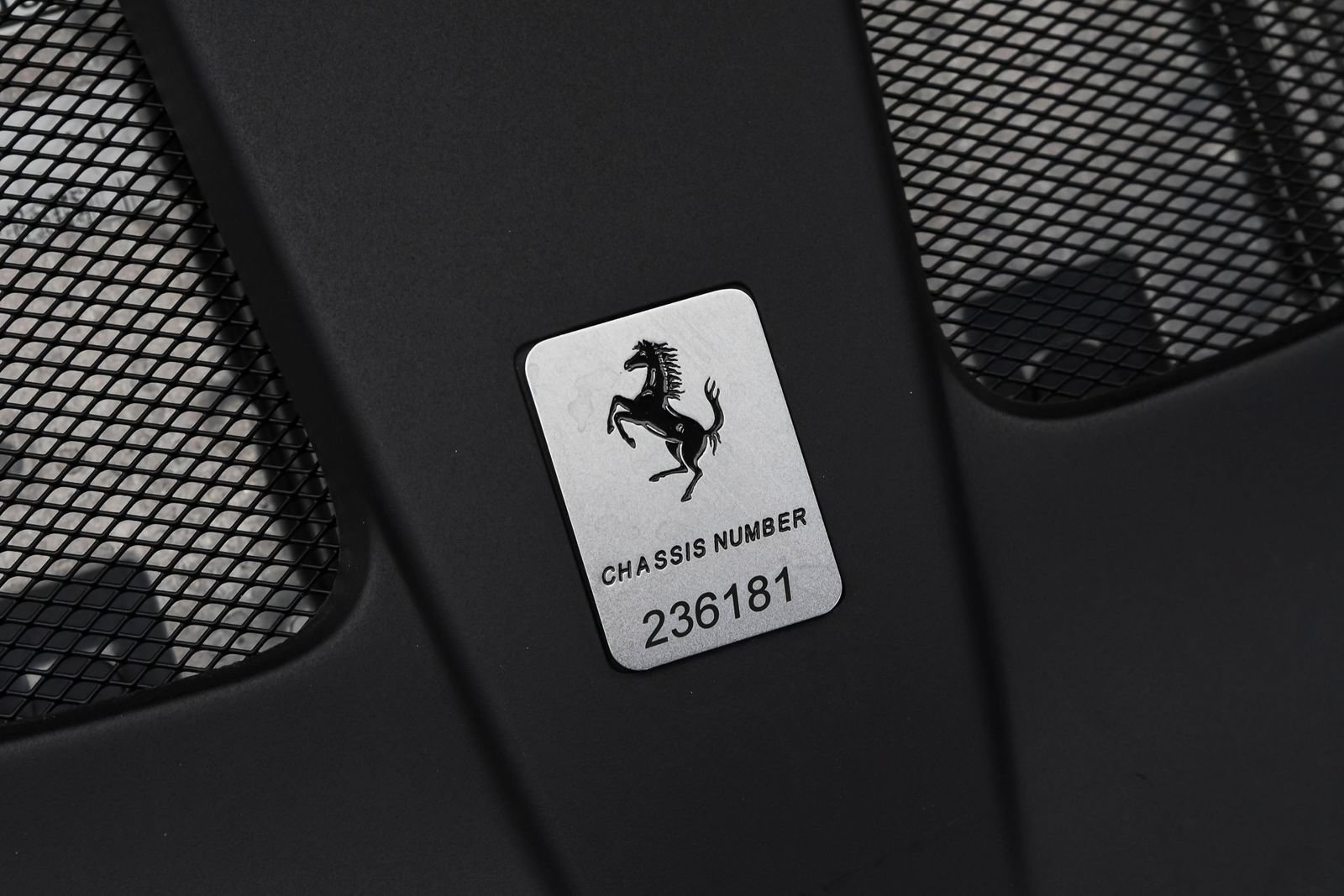Used 2018 Ferrari 812 Superfast RWD image 56