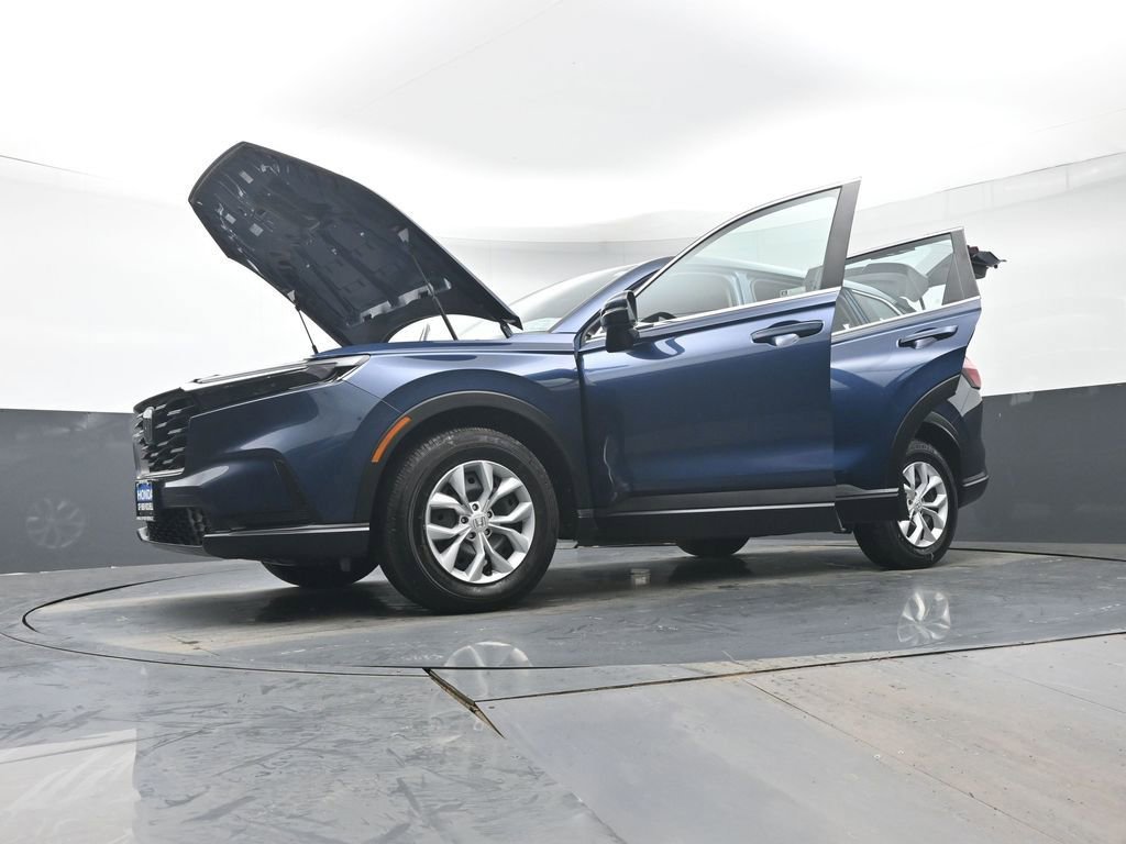 Used 2024 Honda CR-V LX image 39