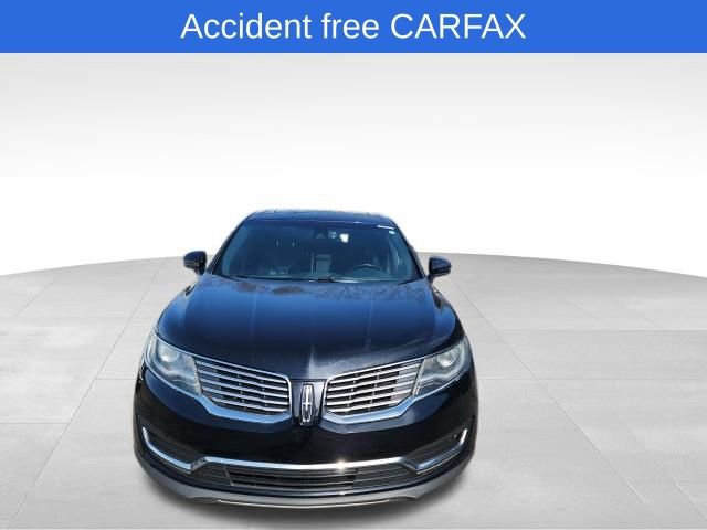 Used 2017 Lincoln MKX Reserve w/ Lincoln MKX Climate Package AWD/4WD image 3