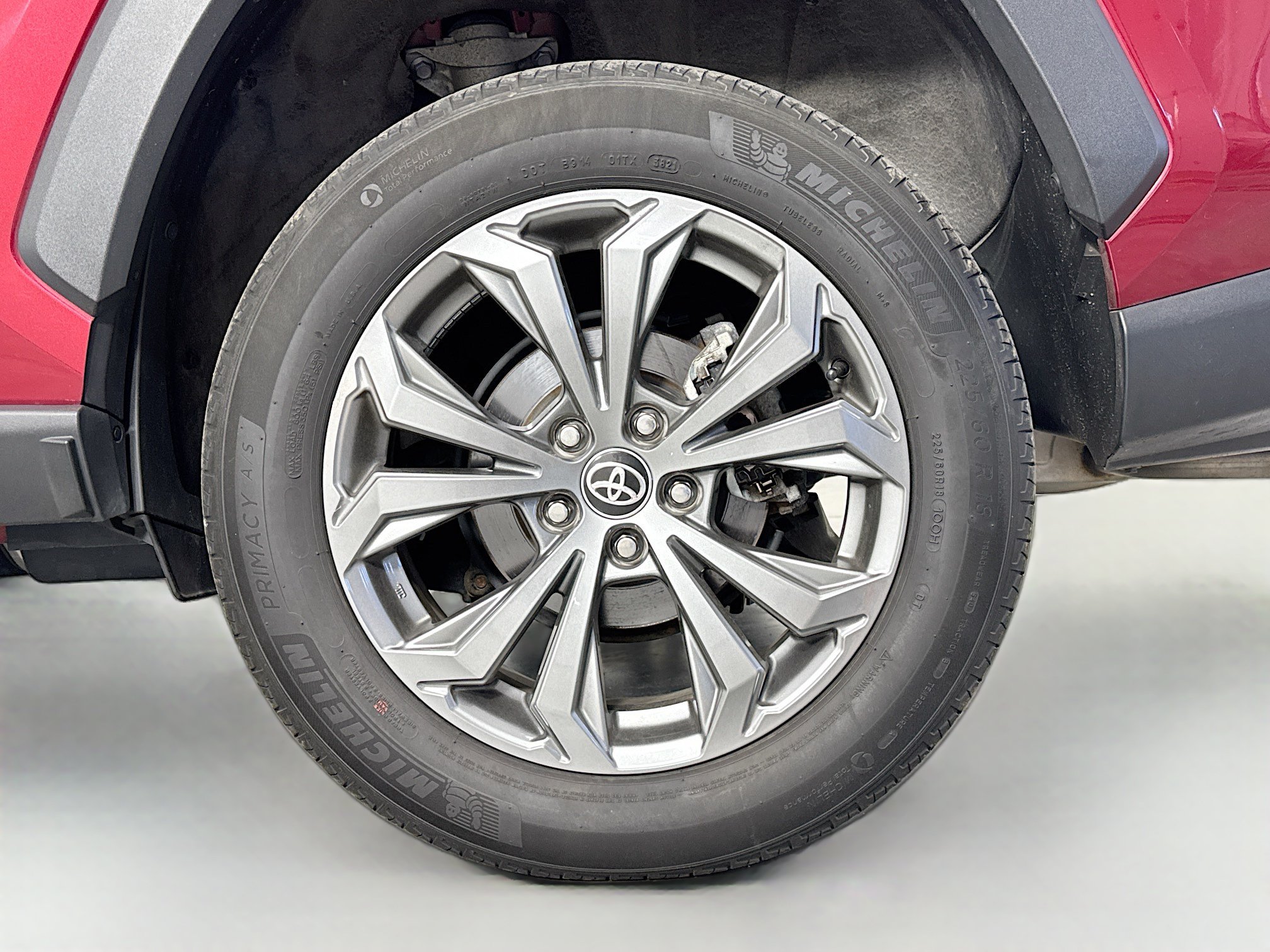 Certified 2022 Toyota RAV4 Limited AWD/4WD image 34
