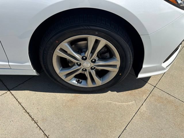 Used 2018 Hyundai Sonata SEL w/ Cargo Package FWD image 9