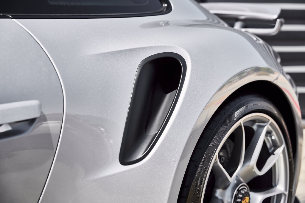 Used 2025 Porsche 911 Turbo S AWD/4WD image 12