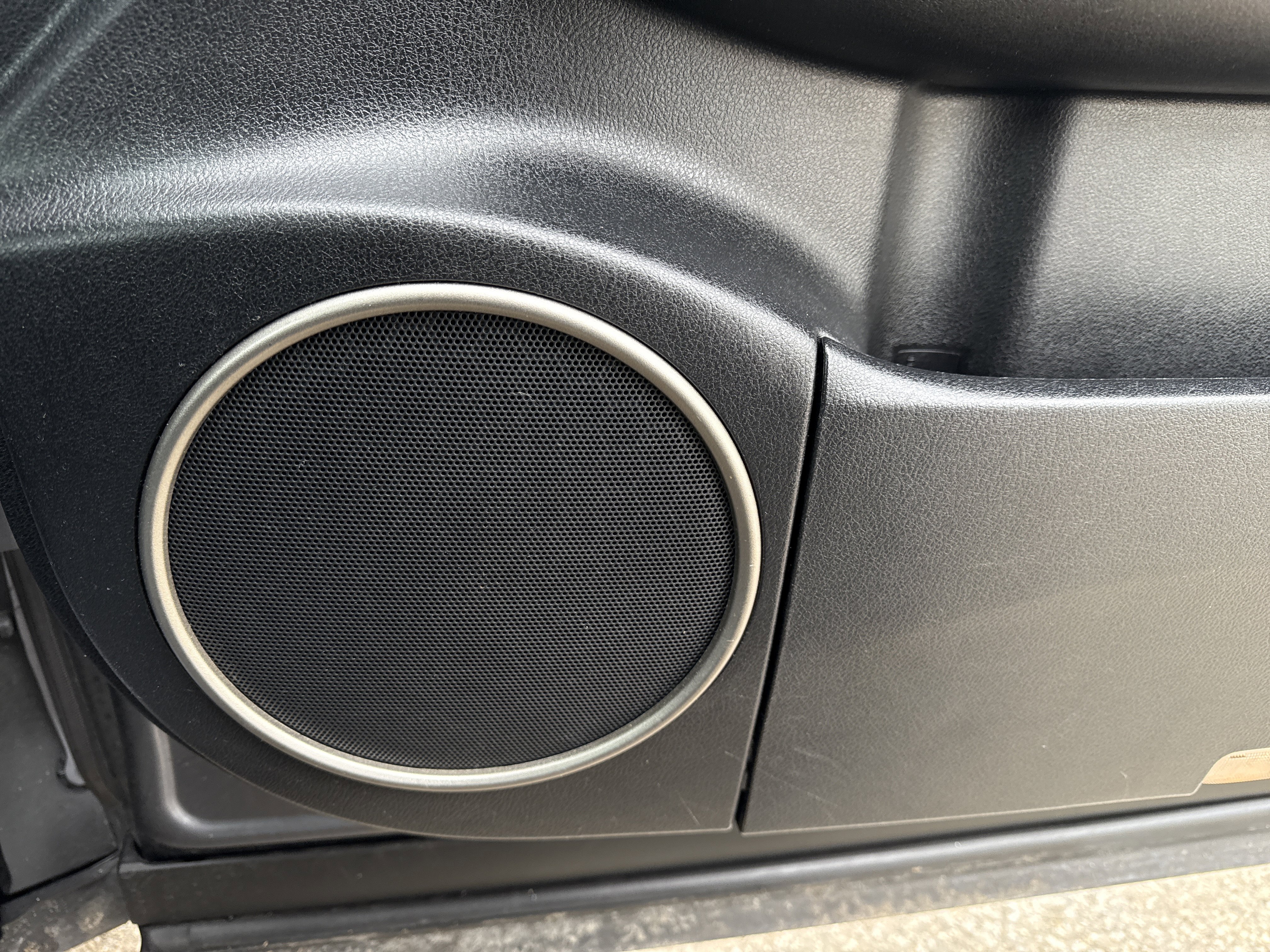 Used 2018 Lexus RX 450h AWD w/ Premium Package image 35