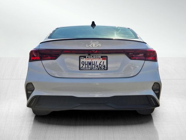 Used 2023 Kia Forte GT-Line w/ GT-Line Premium Package FWD image 5