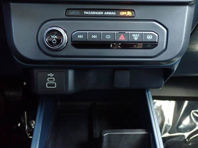 New 2026 Ford Maverick XL w/ Equipment Group 101A AWD/4WD image 17
