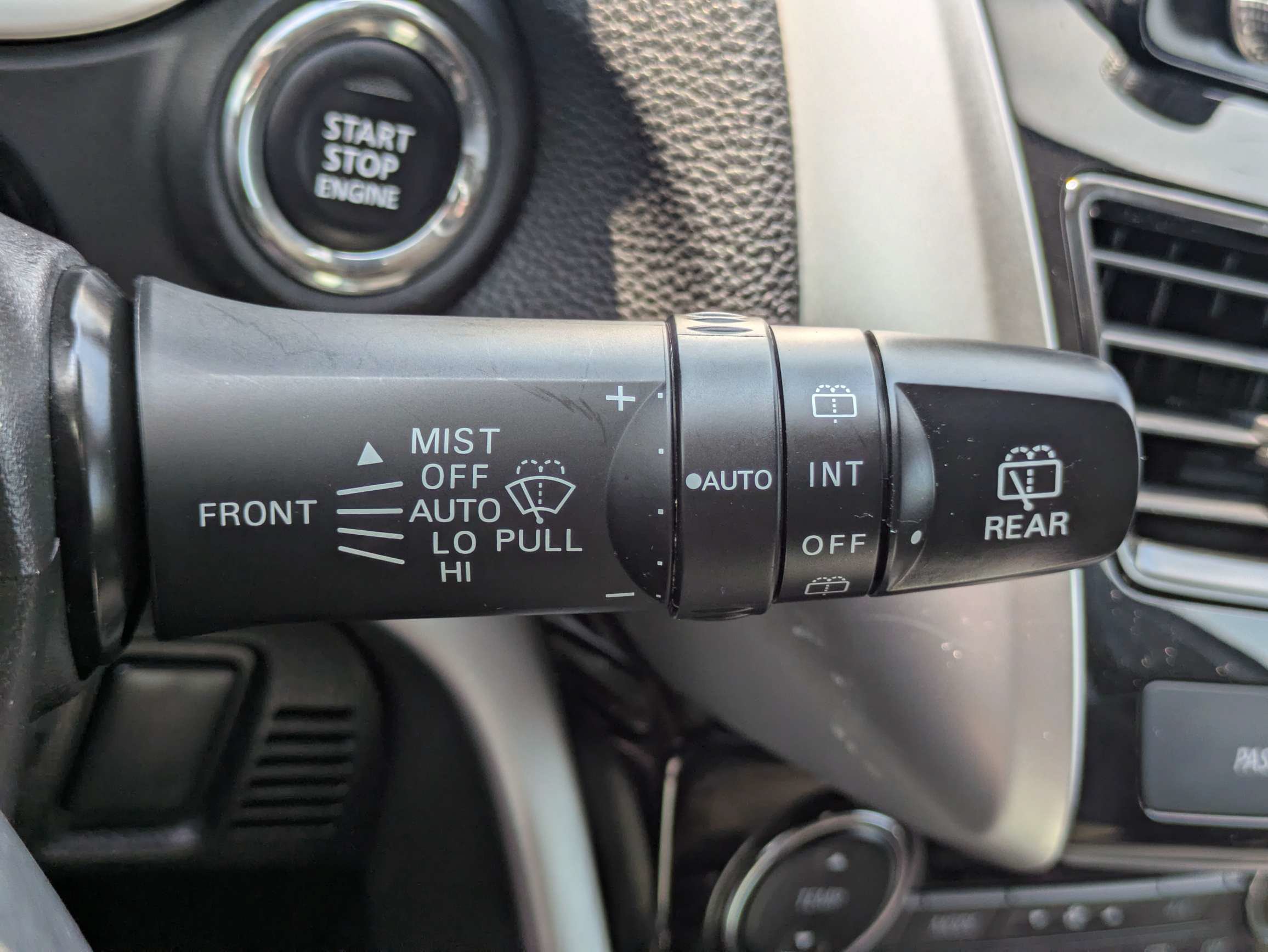 Used 2025 Mitsubishi Eclipse Cross SE AWD/4WD image 19