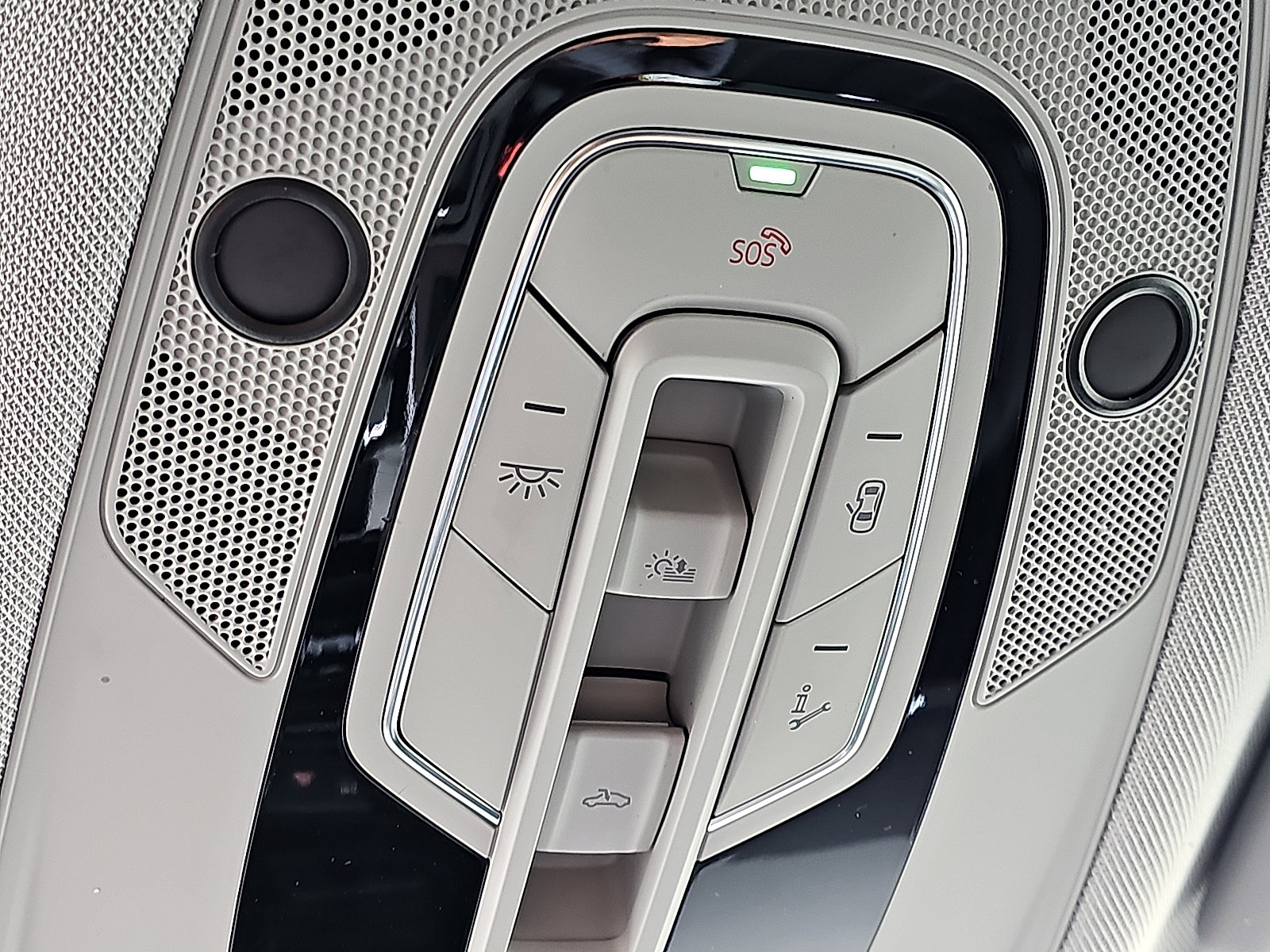 Used 2022 Audi Q5 2.0T Premium Plus w/ Premium Plus Package image 28