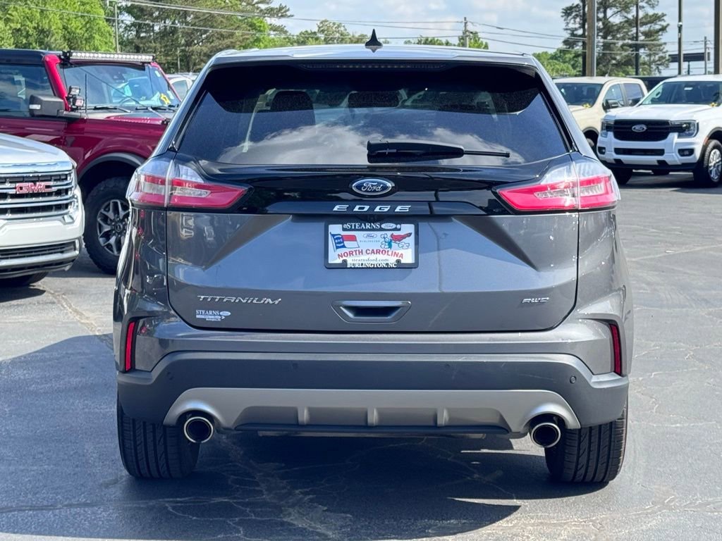 Used 2024 Ford Edge Titanium image 19