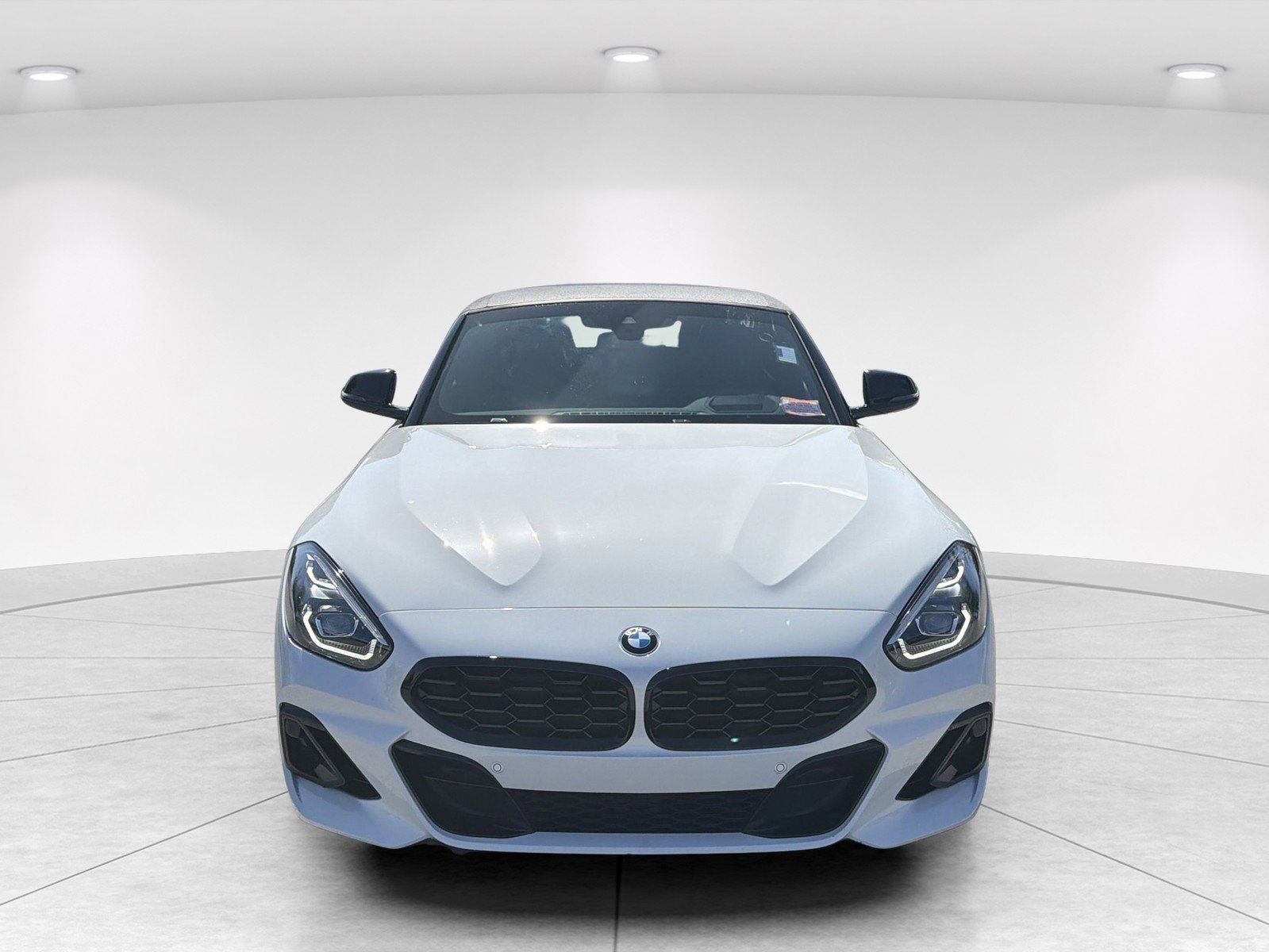 Certified 2026 BMW Z4 M40i RWD image 2