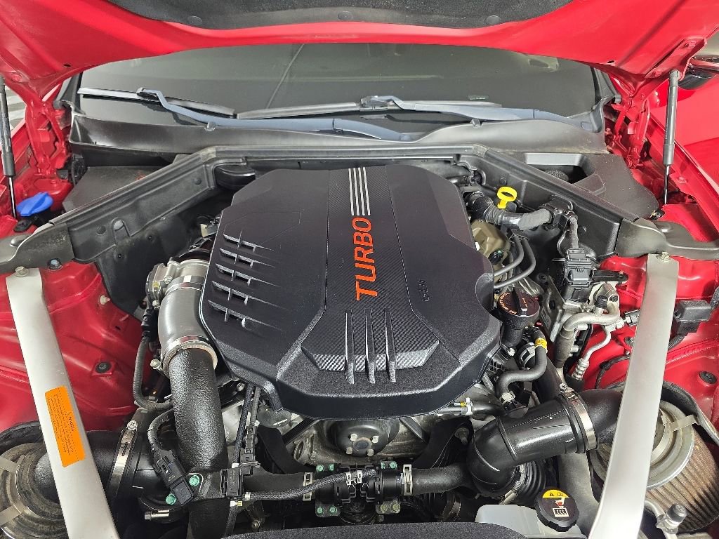 Used 2019 Kia Stinger GT1 AWD/4WD image 9