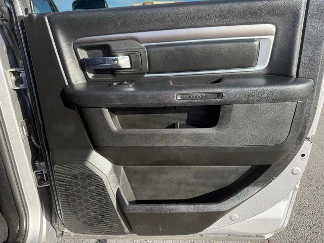 Used 2024 RAM 1500 Classic Warlock image 40