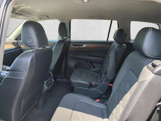 Used 2024 Volkswagen Atlas SE FWD image 19