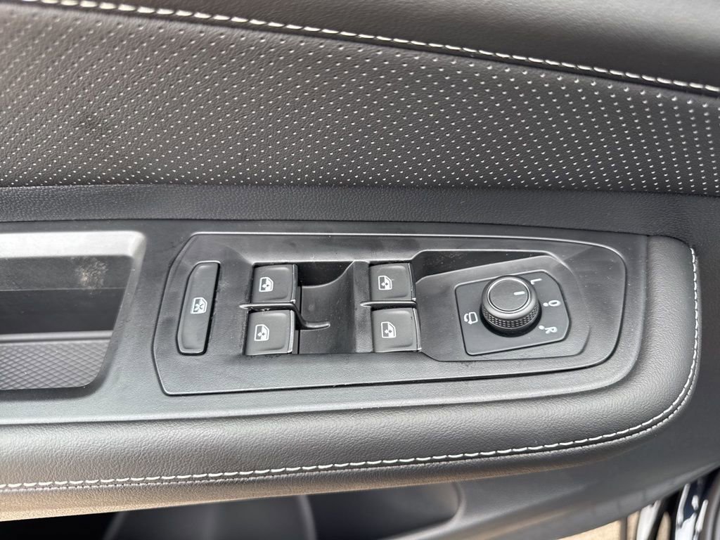 New 2026 Volkswagen Atlas Cross Sport SEL Premium R-Line image 20