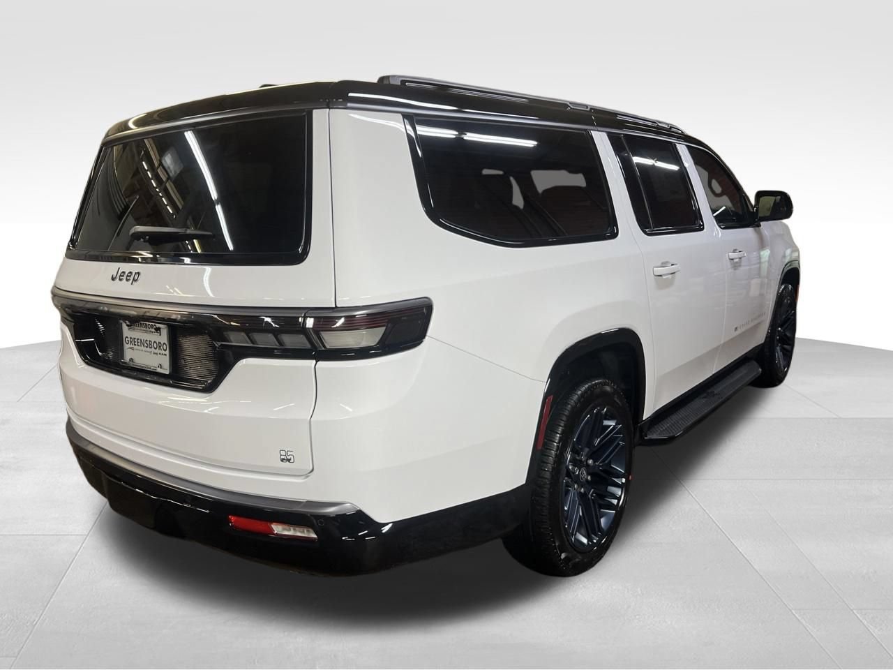 New 2026 Jeep Grand Wagoneer L 4WD image 4