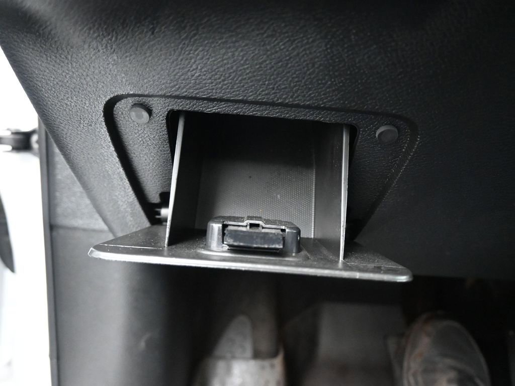 Used 2022 Jeep Cherokee Limited w/ Elite Package image 28