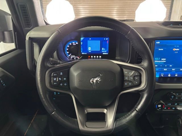 Used 2021 Ford Bronco Badlands image 15