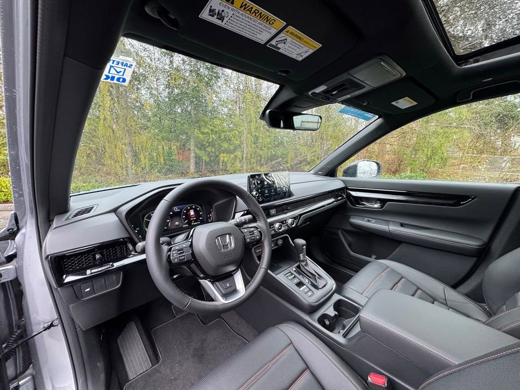 Certified 2026 Honda CR-V Sport Touring image 7