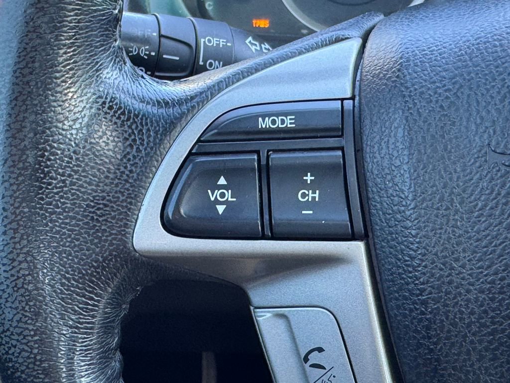 Used 2010 Honda Accord EX-L image 24