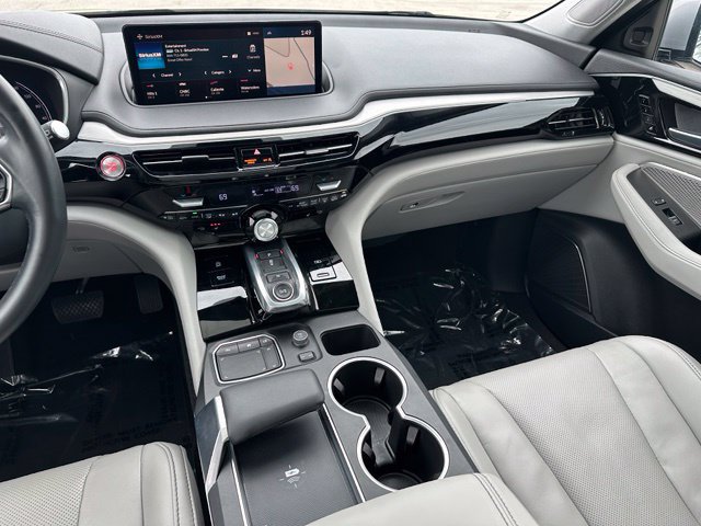 Used 2023 Acura MDX w/ Technology Package AWD/4WD image 21