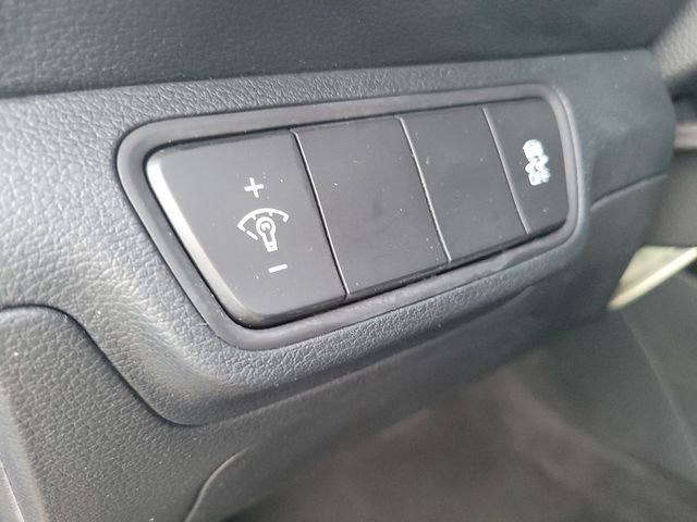 Used 2024 Kia Forte LXS image 17