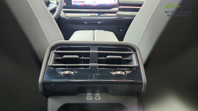 Used 2024 BMW 530i image 50