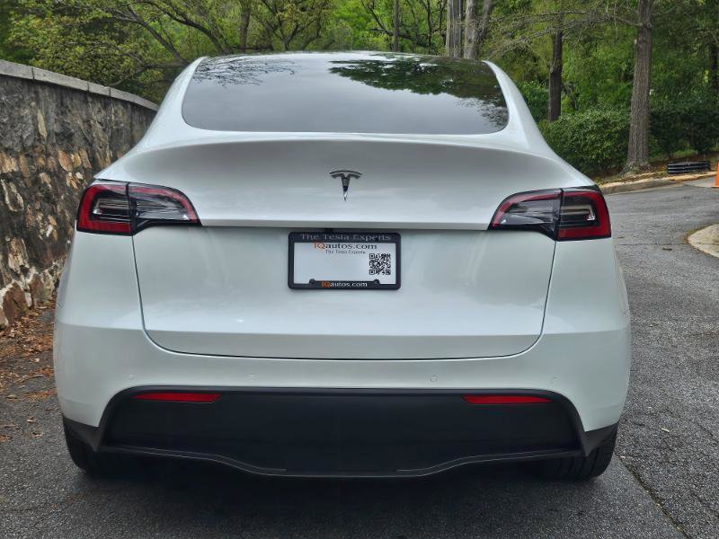 Used 2021 Tesla Model Y Long Range image 8