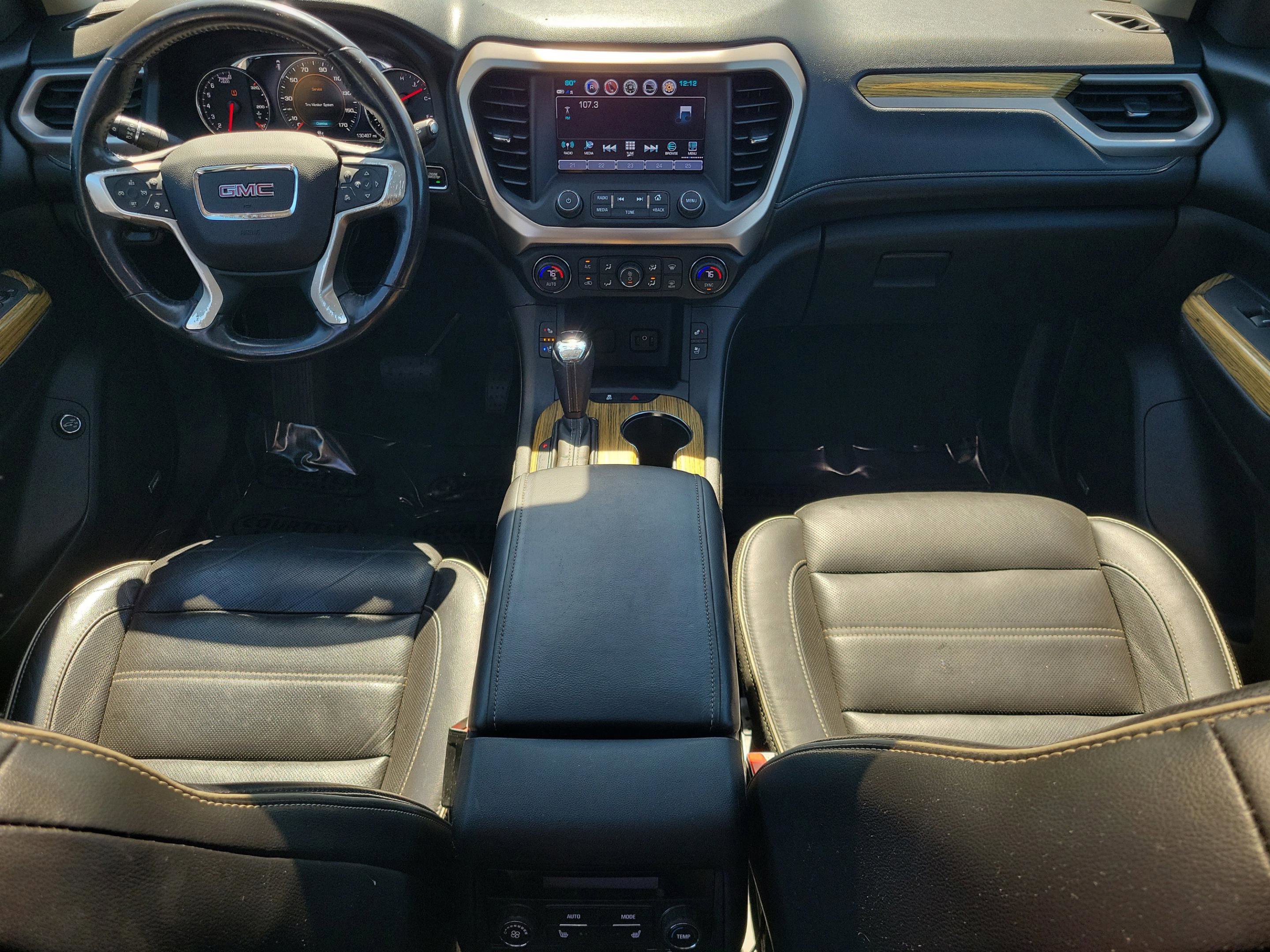 Used 2018 GMC Acadia Denali w/ Technology Package FWD image 15