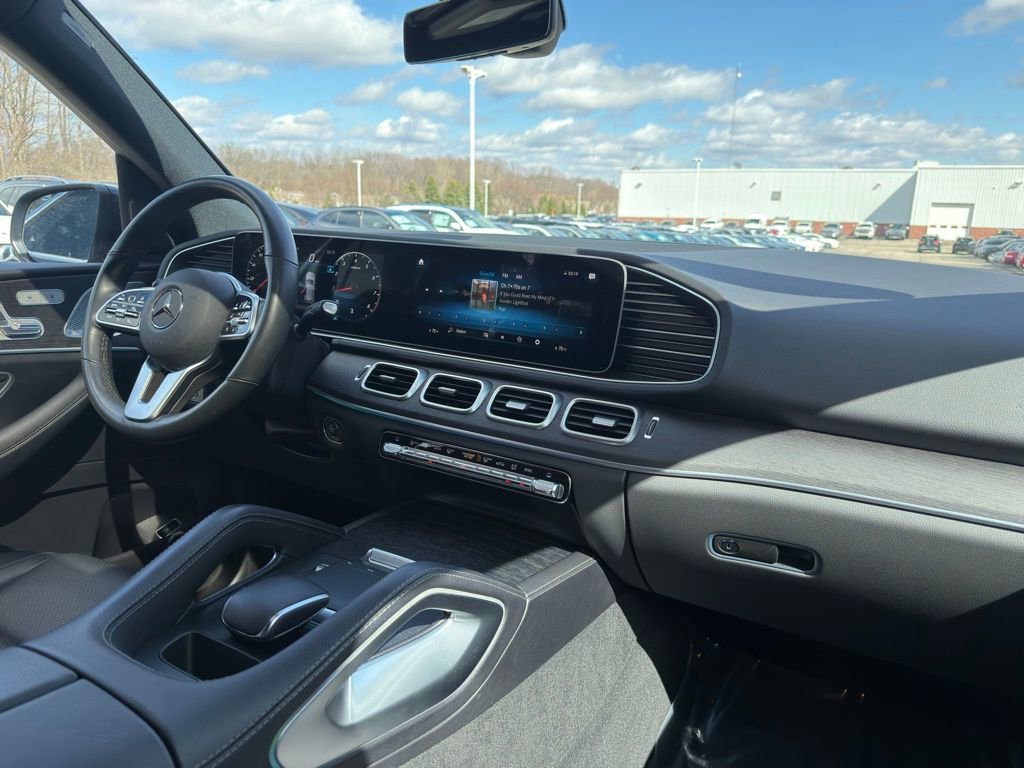 Used 2022 Mercedes-Benz GLE 350 4MATIC w/ Premium Package image 17