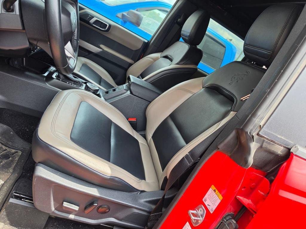 Used 2023 Ford Bronco Wildtrak AWD/4WD image 6