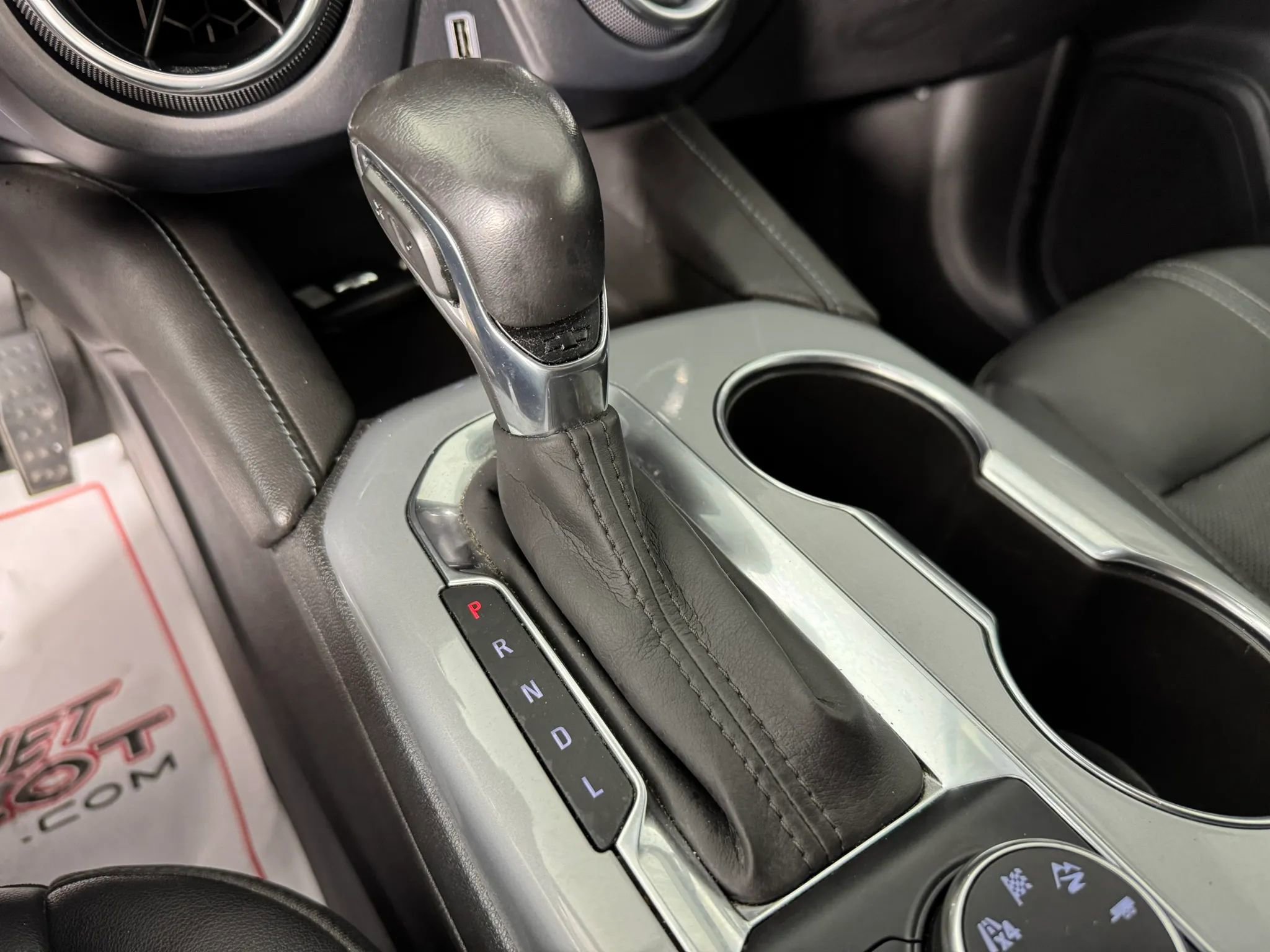 Used 2022 Chevrolet Blazer LT w/ Sound & Technology Package AWD/4WD image 14